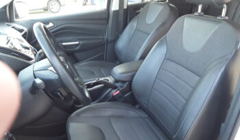 Ford Kuga 2.0Tdci 150 TITANIUM lleno