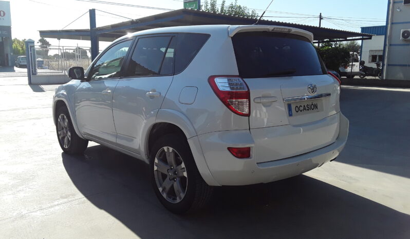 TOYOTA R4 AVANCE AUTOMATIC 4X4 2.2 D4D lleno