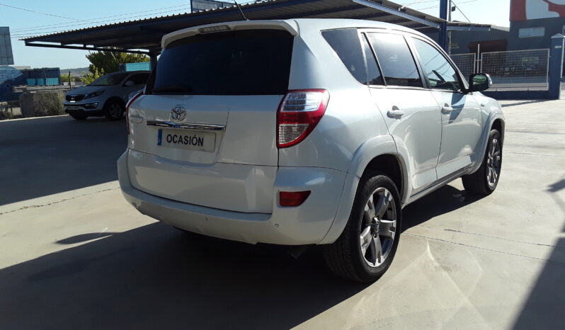 TOYOTA R4 AVANCE AUTOMATIC 4X4 2.2 D4D lleno