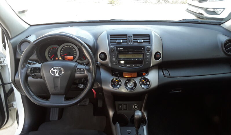 TOYOTA R4 AVANCE AUTOMATIC 4X4 2.2 D4D lleno