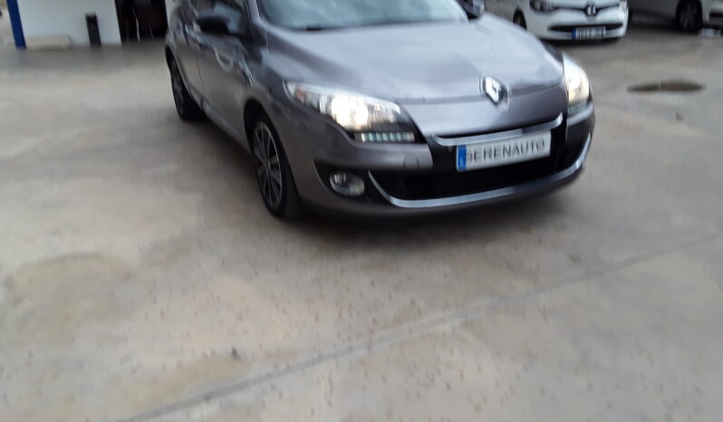 RENAULT MEGANE 1.6 DCI 130CV BOSE EDITION lleno