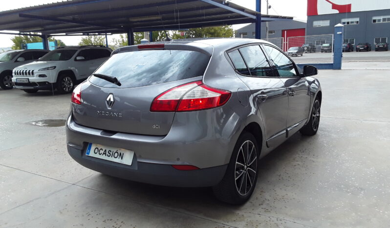 RENAULT MEGANE 1.6 DCI 130CV BOSE EDITION lleno