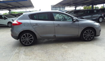 RENAULT MEGANE 1.6 DCI 130CV BOSE EDITION lleno