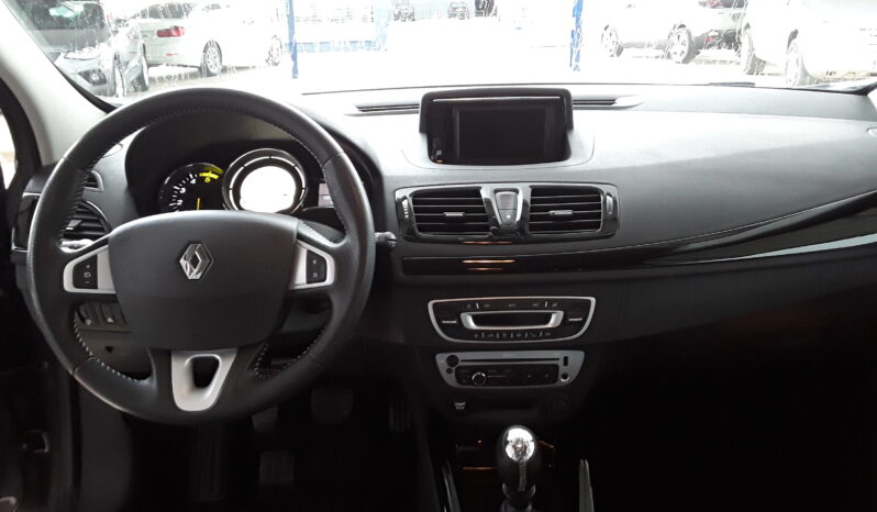 RENAULT MEGANE 1.6 DCI 130CV BOSE EDITION lleno