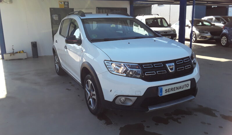 DACIA SANDERO STEPWAY 90 CV 1.5 DCI. lleno