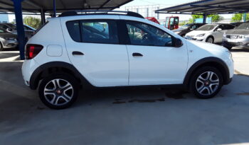 DACIA SANDERO STEPWAY 90 CV 1.5 DCI. lleno