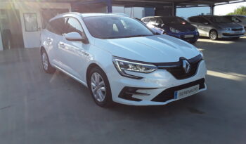 RENAULT MEGANE SPORT TOURER AUTOMATIC 1.5 DCI 115 CV lleno