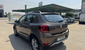 DACIA SANDERO STEPWAY 90 CV 1.5 DCI. lleno