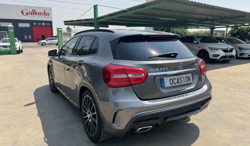 MERCEDES-BENZ Clase GLA 220d lleno