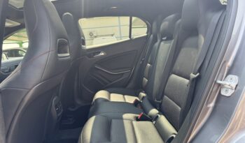 MERCEDES-BENZ Clase GLA 220d lleno