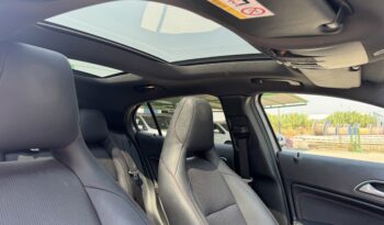 MERCEDES-BENZ Clase GLA 220d lleno