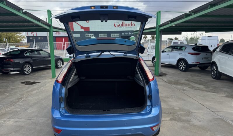 FORD Focus 1.6 TDCi 110 Trend lleno