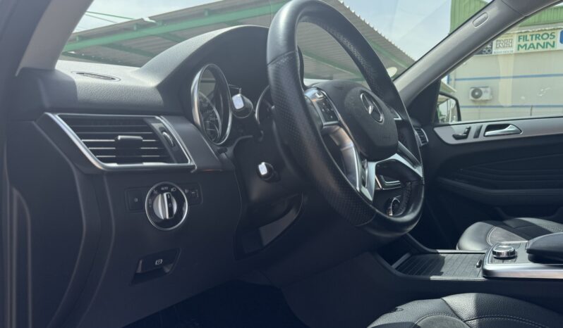 MERCEDES-BENZ Clase M ML 250 BlueTEC 4MATIC lleno