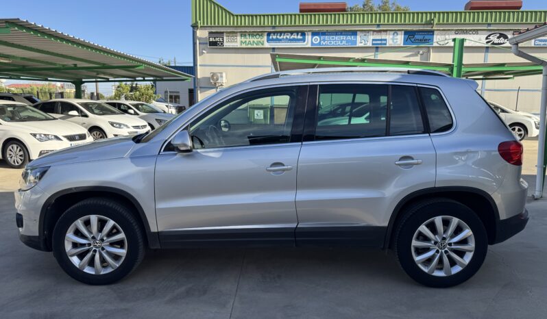 VOLKSWAGEN Tiguan 2.0 TDI 140cv DSG 4×4 Sport BMotion Tech lleno