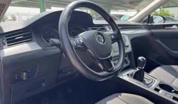 VOLKSWAGEN Passat Advance 1.6 TDI BMT lleno