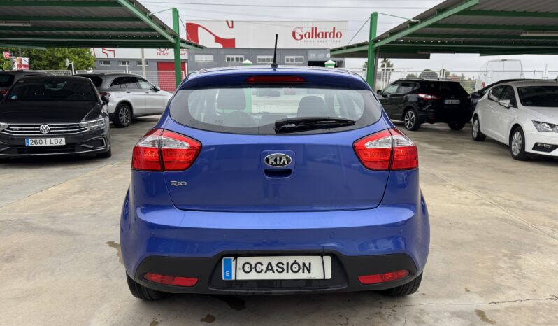 KIA RIO 1.2 CONCEPT 85cv lleno