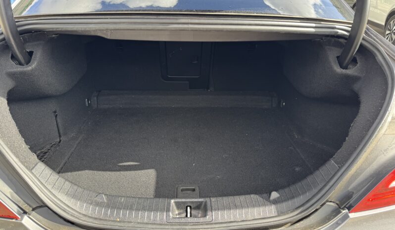 MERCEDES-BENZ CLA200D 7G lleno