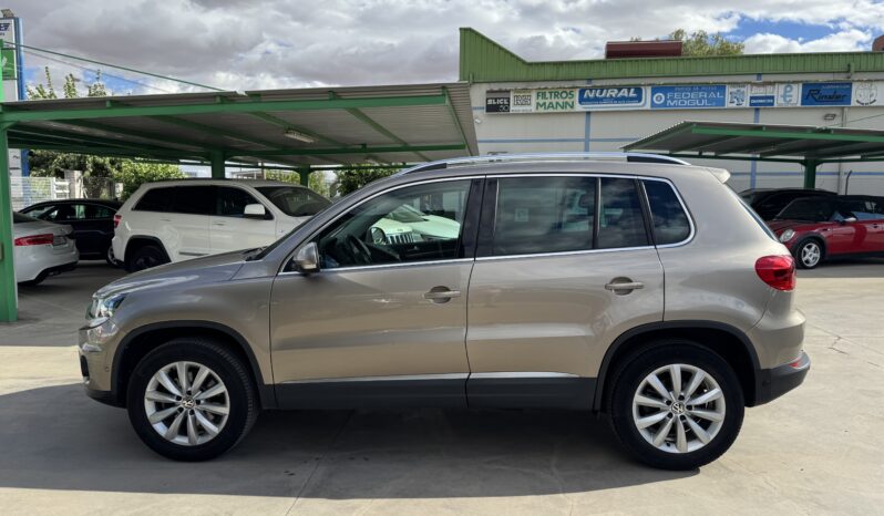 VOLKSWAGEN Tiguan 2.0 TDI DSG 4Motion Business BMT lleno