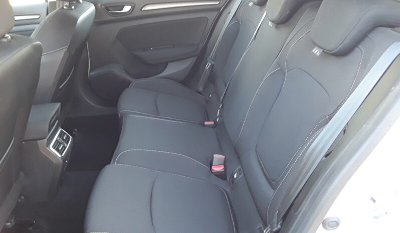 Renault Megane 2022 1.5dCi 115cv Techno lleno