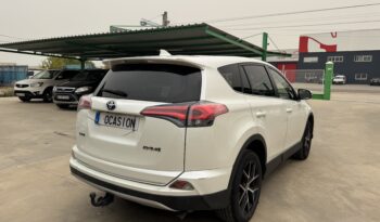 TOYOTA Rav4 2WD 150cv AVANCE lleno