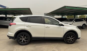 TOYOTA Rav4 2WD 150cv AVANCE lleno