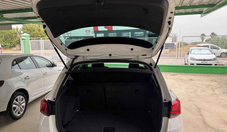 SEAT Arona 1.6 TDI Style Ecomotive lleno