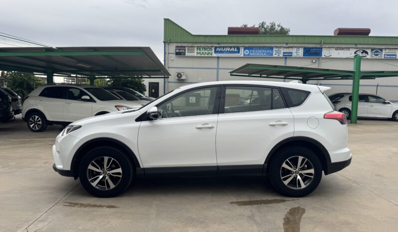 TOYOTA Rav4 2WD 143cv ACTIVE lleno