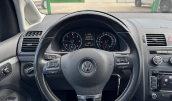 VOLKSWAGEN Touran Advance 1.6 TDI lleno