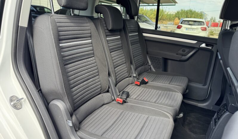 VOLKSWAGEN Touran Advance 1.6 TDI lleno